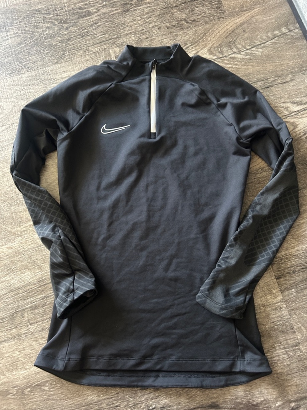 Nike Black and White 1/4 Zip Training Top